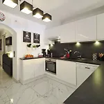Apartment Ila14 *